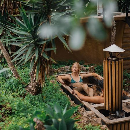 Las Cupulas At Earth Lodge Antigua Dış mekan fotoğraf